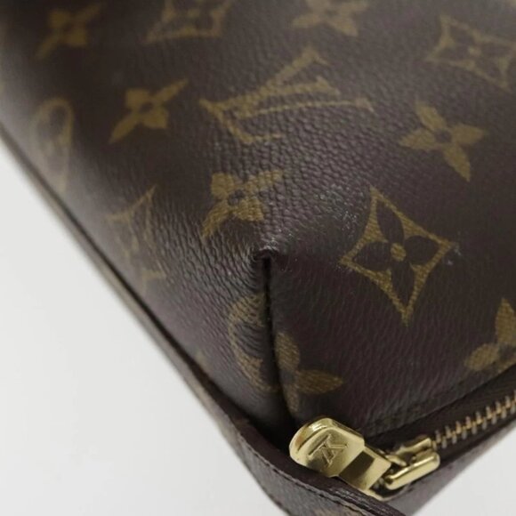 LOUIS VUITTON Monogram Trousse Demi Ronde Cosmetic Pouch M47520 LV Auth 94328 - Picture 5 of 16